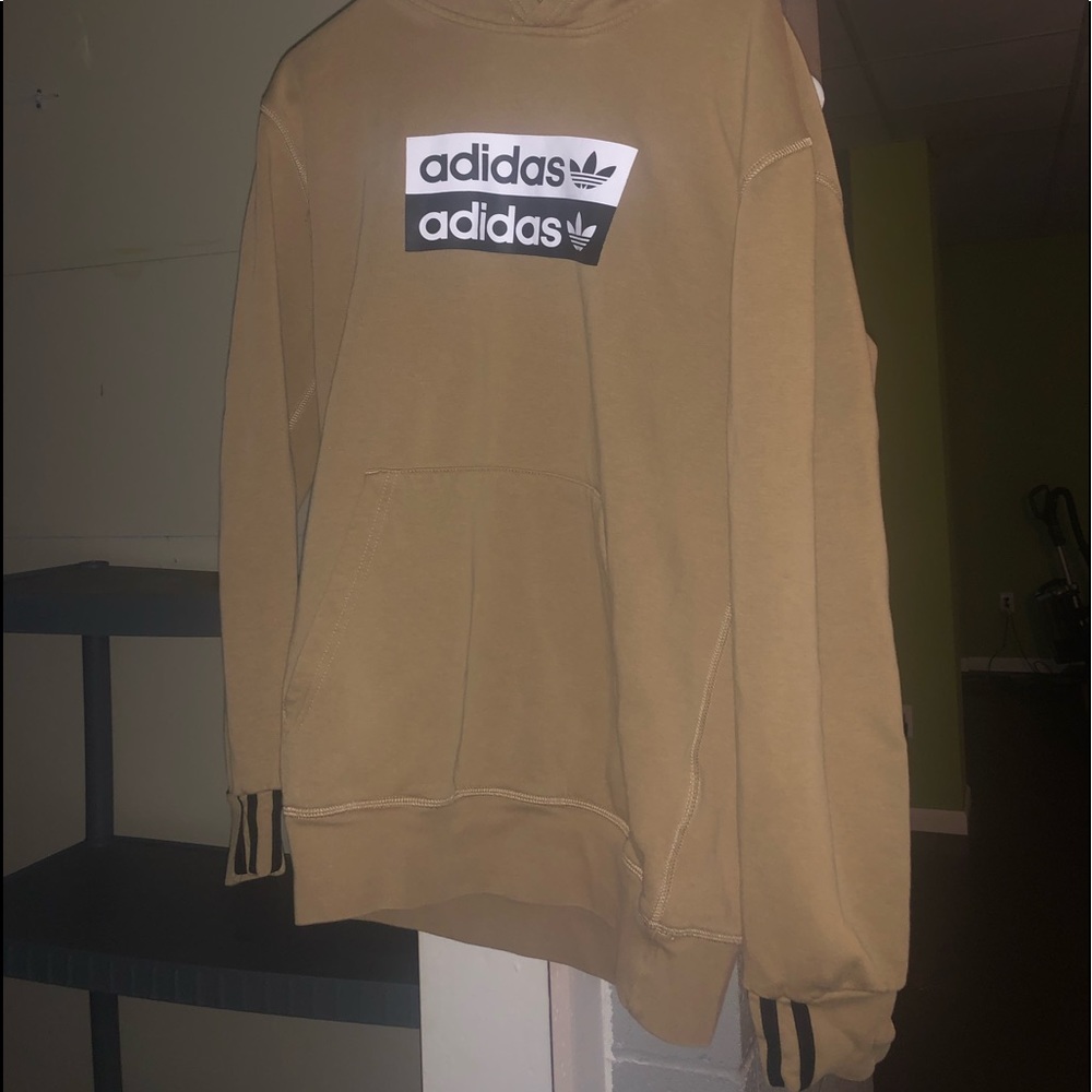 Lot of 2 boys xl Adidas hoodies & large Adidas shorts.